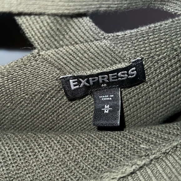 Express cross back sweater - Picture 4 of 5